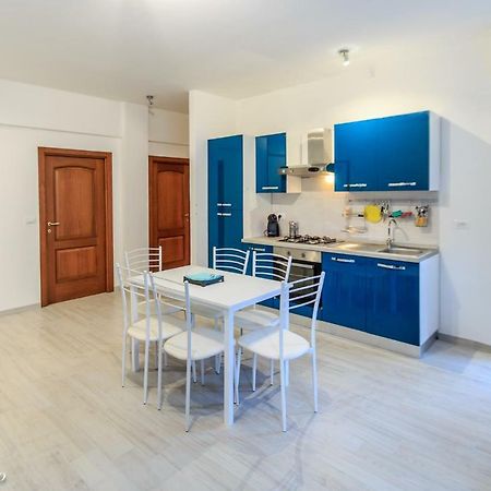 Appartamento Ristrutturato A Nuovo !!! Varazze Luaran gambar