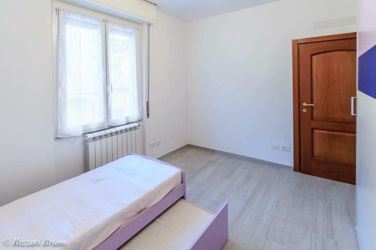 Appartamento Ristrutturato A Nuovo !!! Varazze Luaran gambar