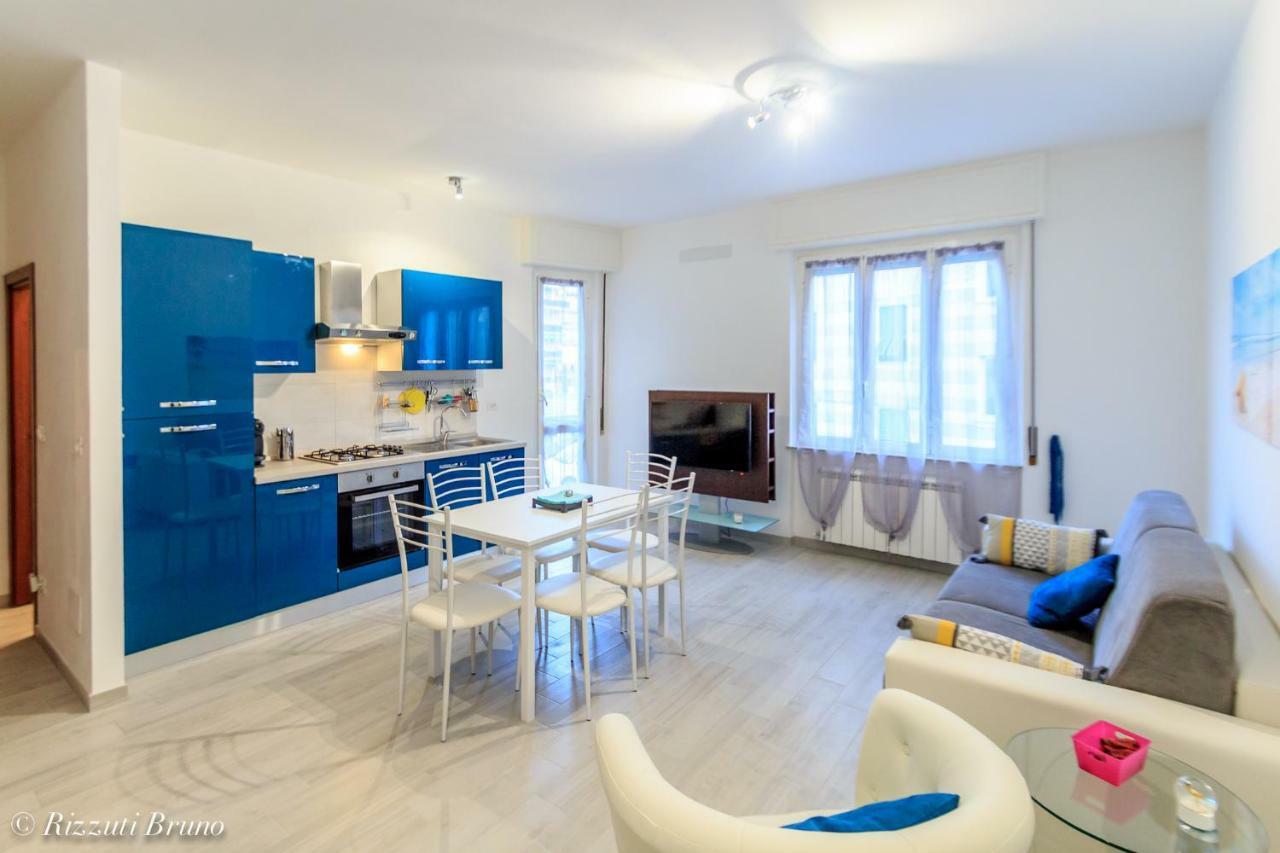 Appartamento Ristrutturato A Nuovo !!! Varazze Luaran gambar